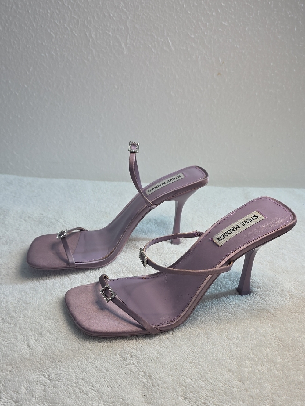 Steve Madden Aslinn Lilac Square Toe Heeled Sandals Ladies 8 Worn Once Guc